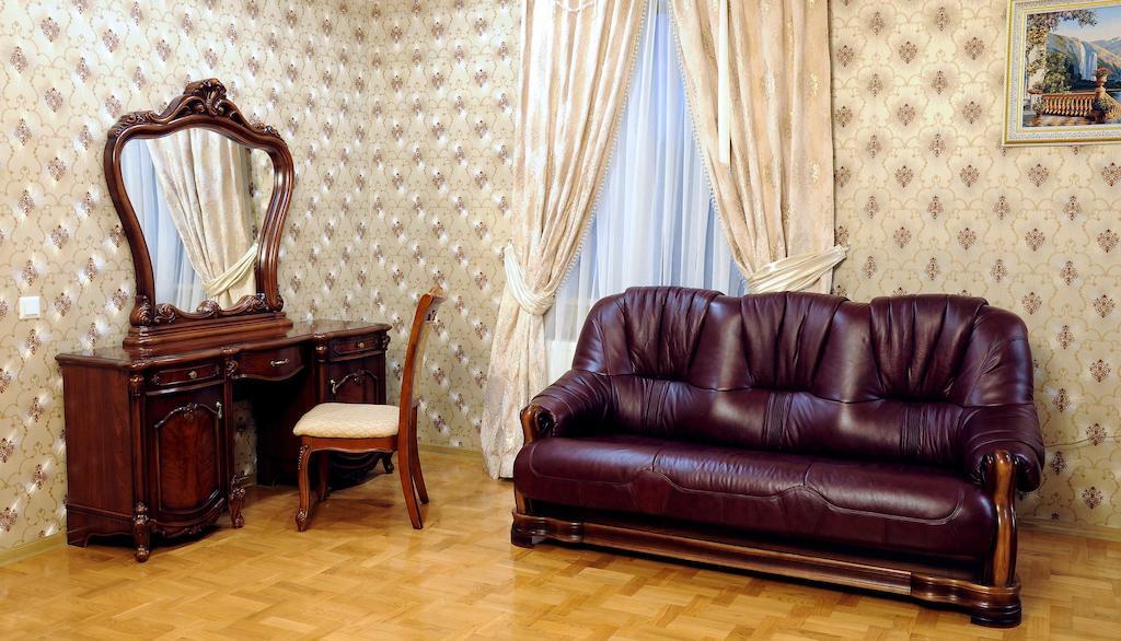 Garden Hall Ternópil Habitación foto
